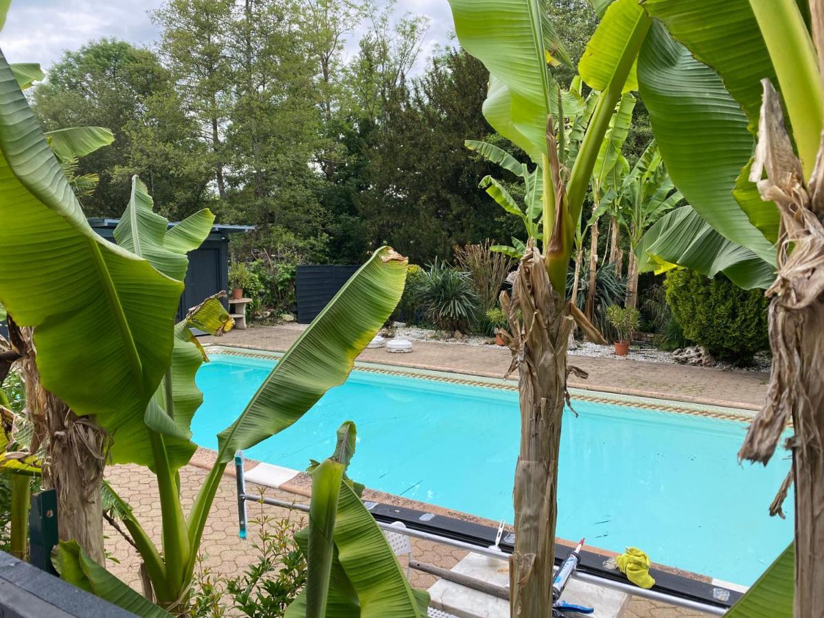 T2 Terrasse Vue Sur Piscine Apartment *